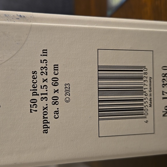 Ravensburger 750 Piece Puzzle - Picture 4 of 5